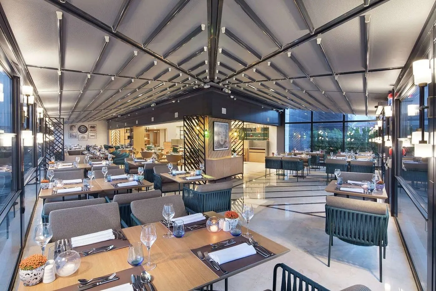 Afyon DTBH restaurant outdoor seating section