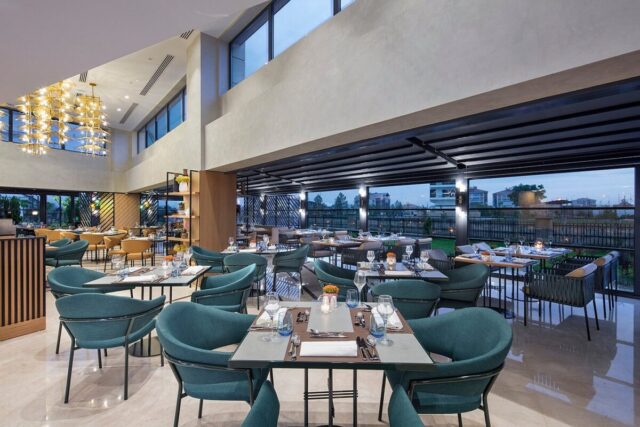doubletree-by-hilton restaurant DoubleTree by Hilton Afyonkarahisar Lobi İç Mekan Tasarımı